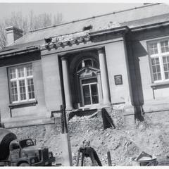 Construction of the 1968 addition of the Wausau Public Library