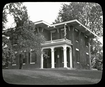 Grant Memorial home