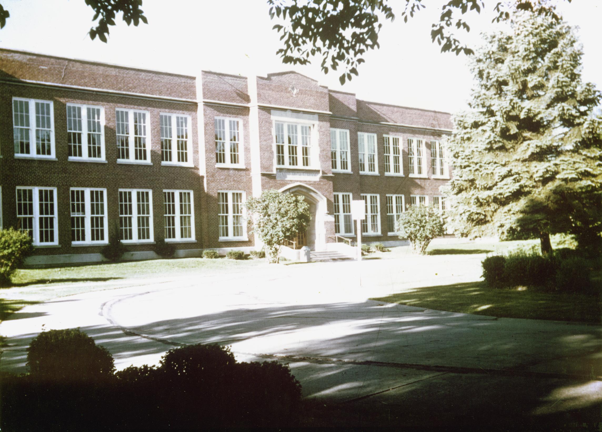 ‎Neenah High School on Division Street UWDC UWMadison Libraries