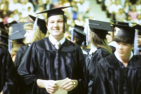 Graduating seniors, 1991