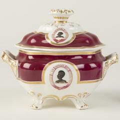 Covered Sauce Tureen
