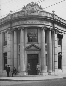 Waukesha National Bank, Waukesha
