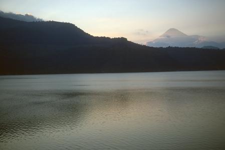 Sunset, Lago Amatitlán looking northwest
