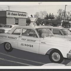 Packetts Pharmacy delivery car