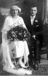 Huening Wedding Photo, 1923