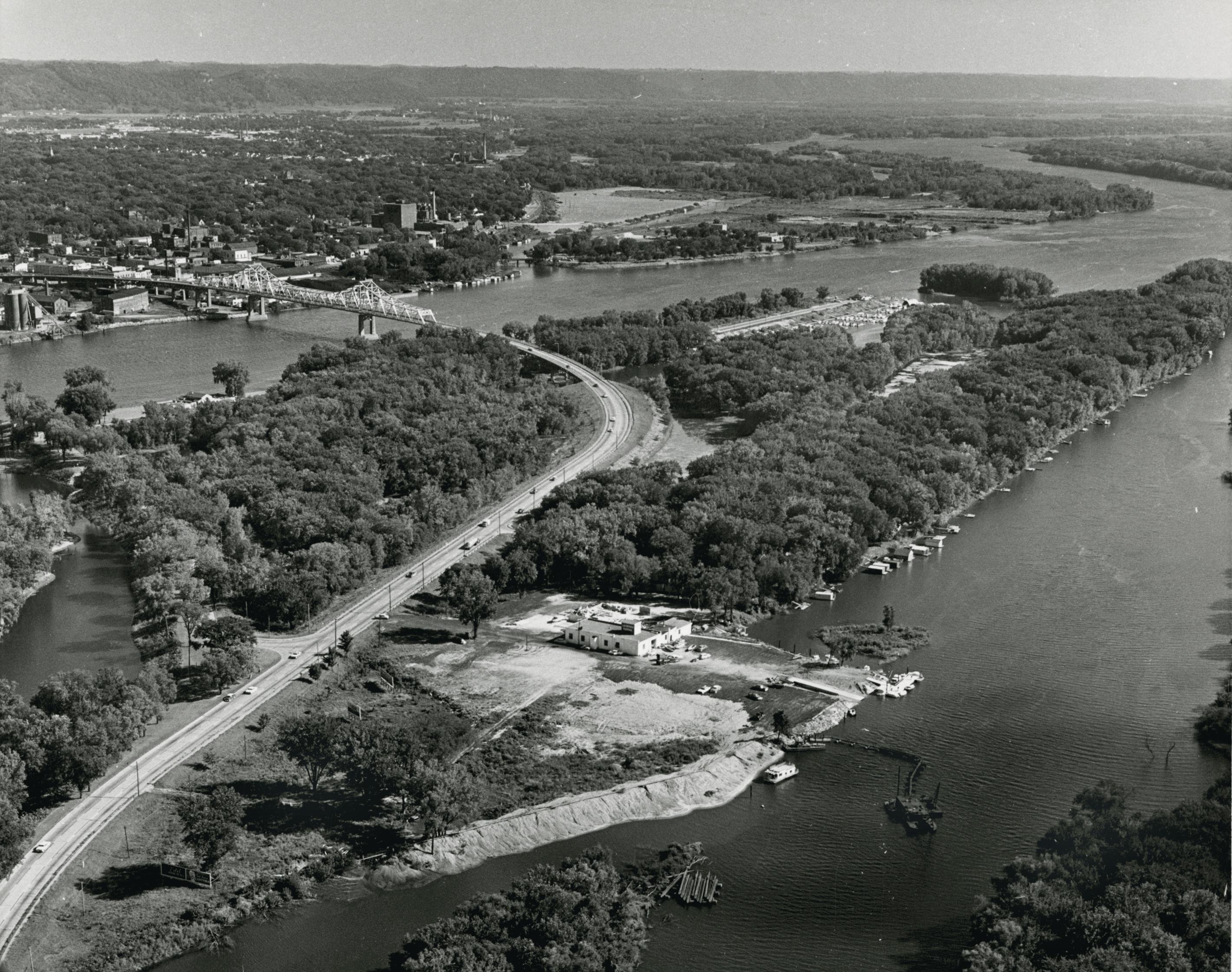 ‎La Crosse Aerial View UWDC UWMadison Libraries