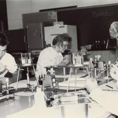 Students working in microbiology lab
