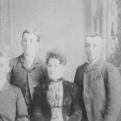 Siblings George, Maurice, Alma and Ellis Healy