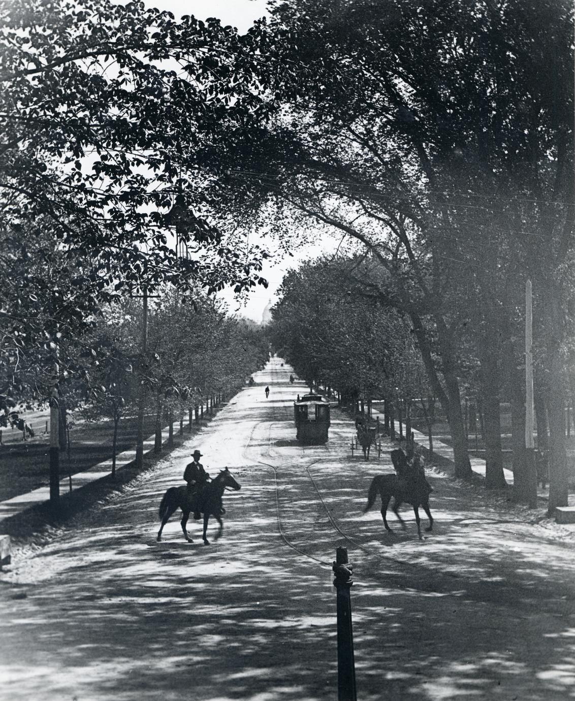 Horses and streetcars on State Street