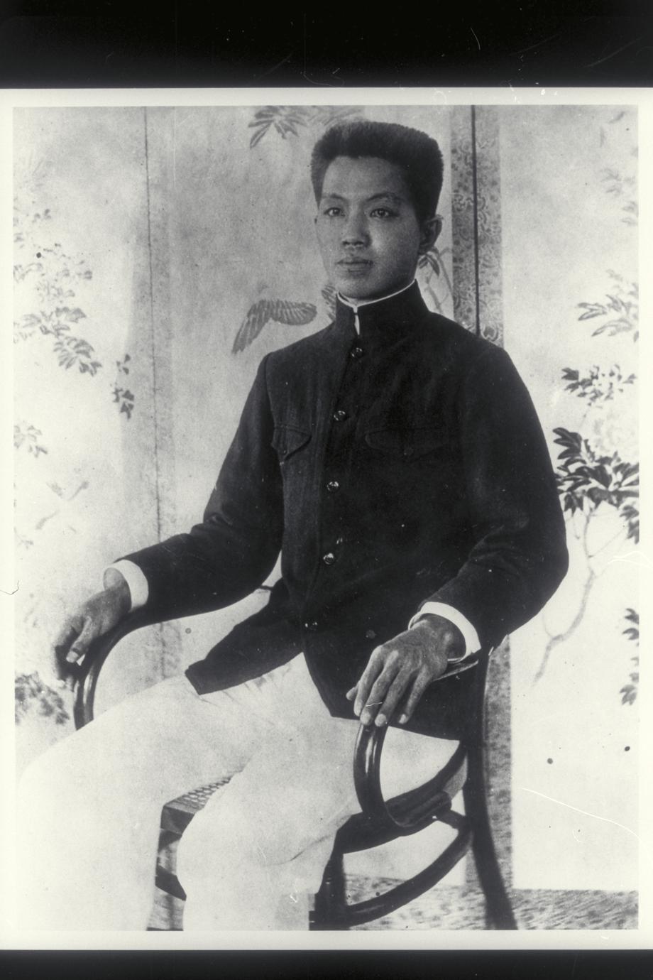 General Emilio Aguinaldo, 1900