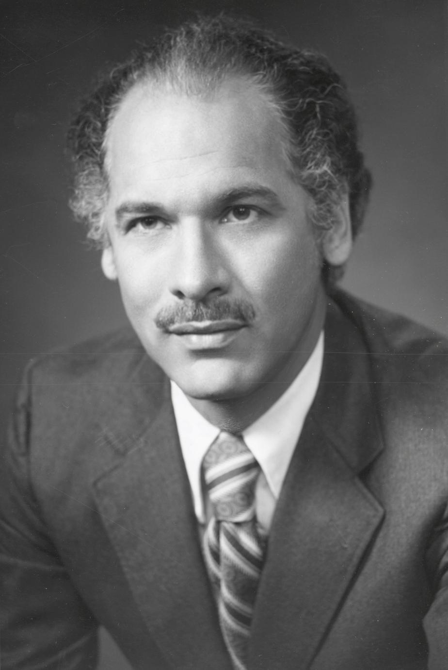 ‎Lowell Crietz UWDC UWMadison Libraries