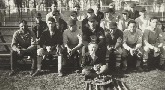 Baseball team, 1933