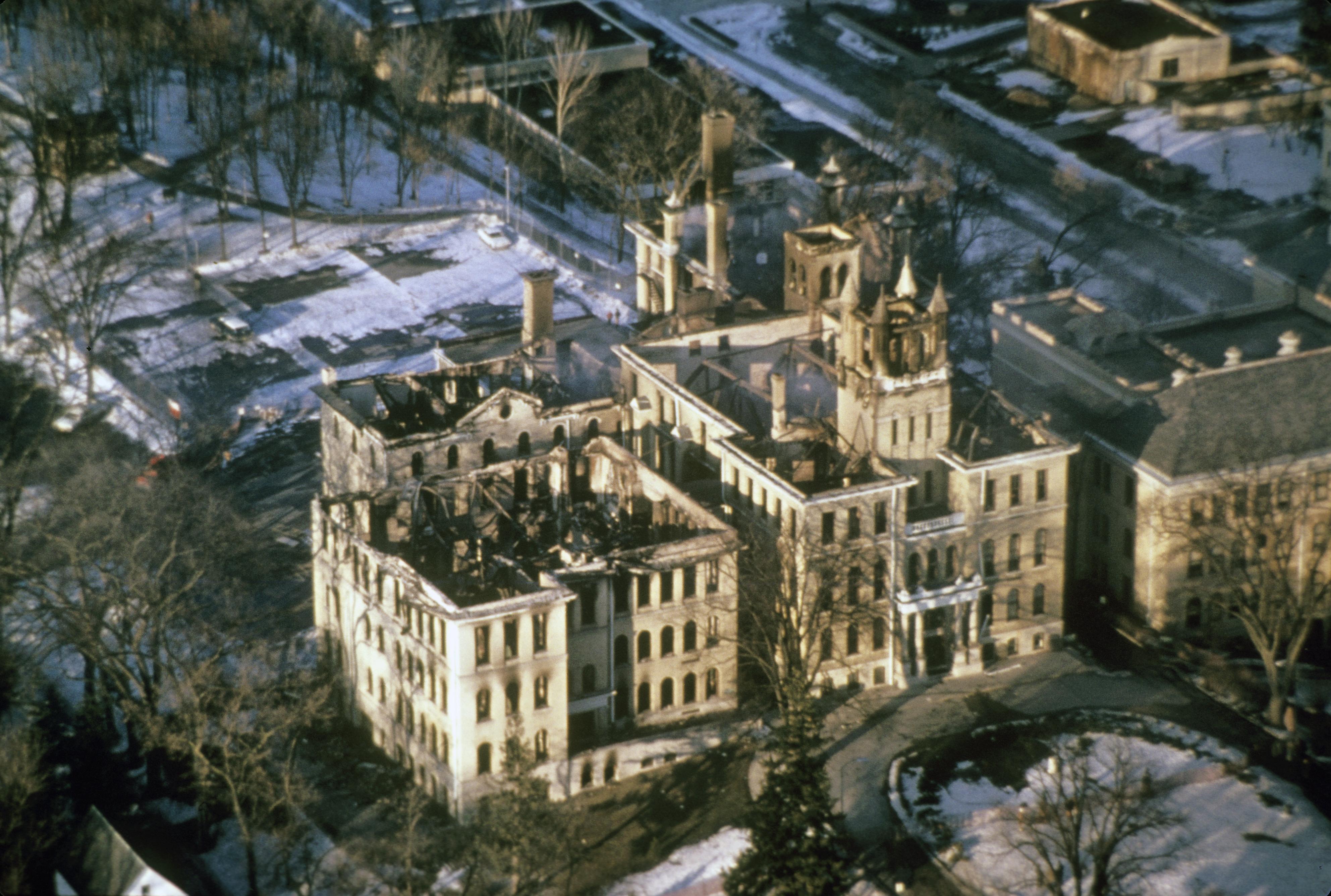 ‎Old Main (Whitewater, WI) UWDC UWMadison Libraries