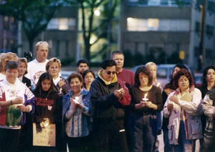 Candlelight vigil for Deysi Mendez