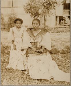 Filipino girls, posing