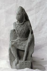 NG420, Bracket with Seated Male Warrior