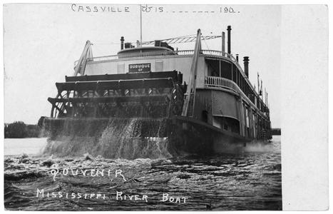 Souvenir, Mississippi River boat, Cassville, Wis. 190_