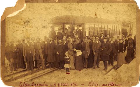 Aldo at age 4 with his mother Clara Starker Leopold, in crowd at train, 1891
