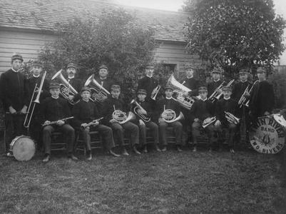 Two Rivers Band 1904