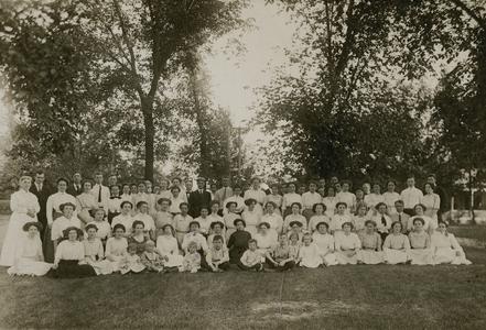 1911 summer students at Platteville Normal School