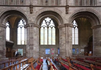 Hereford Cathedral nave arcade and aisle
