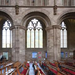 Hereford Cathedral nave arcade and aisle