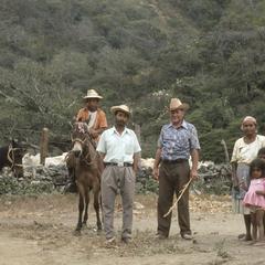 Sr. Hernandez and residents, south of El Progreso