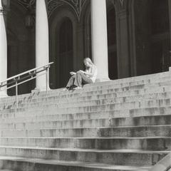 Reading on Union steps