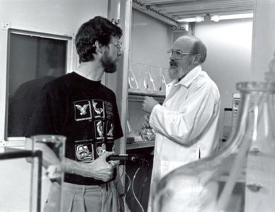 Mike Kahl and research scientist Dr. Larry Brooks in lab