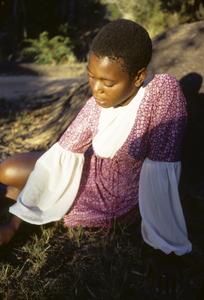 Southern African storyteller : A Ndebele schoolgirl performing