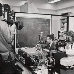 Filming Howard Temin in the lab