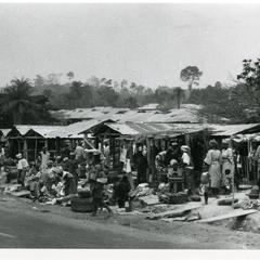Roadside view of Owena market
