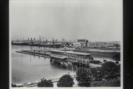Harbor scene, Manila, ca. 1925-1930
