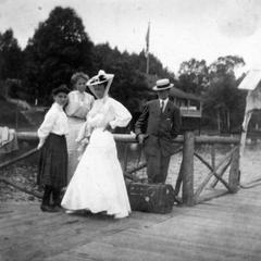 Marion, Marie Leopold, Clara Leopold, and Herbert