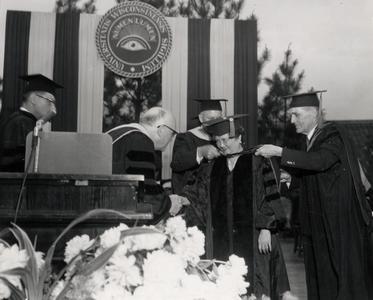Asuncion Perez receiving honorary degree