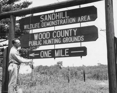 Sandhill wildlife area sign