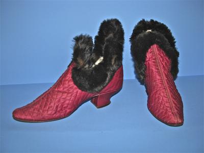 Deep red quilted silk satin footwear