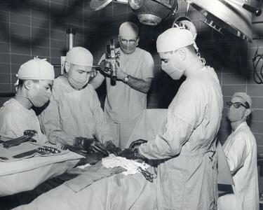Photographer (center) Homer Montague; Surgeon - Dr. Kenneth Lemmer