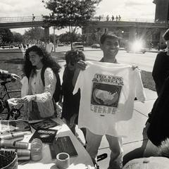 Students sell tee shirts and gear on University Avenue