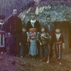 A White Hmong family of eight in Houa Khong Province