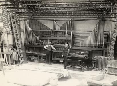 Organ installation