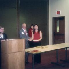 Heidi Kong receives 2002 SOO Undergraduate Excellence Award