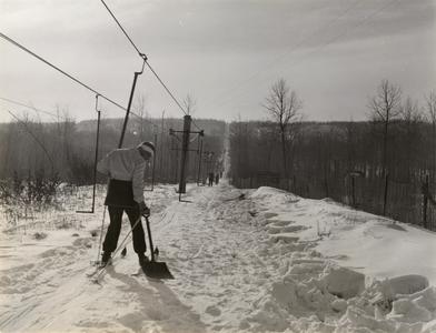 Ski tow at Rib Mountain