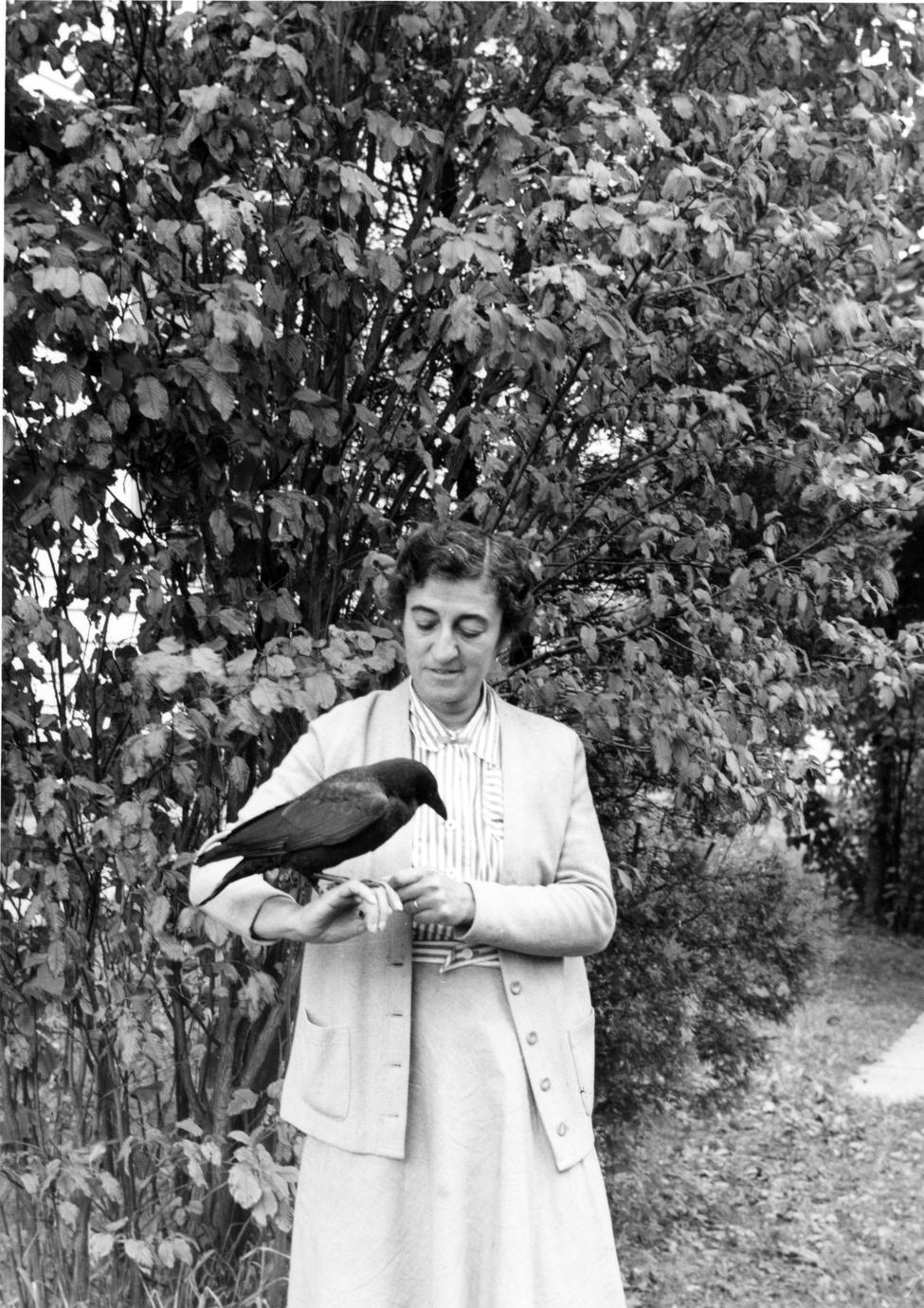 Estella Bergere Leopold with crow