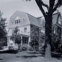 The Jeffery's first residence, Chicago, Illinois