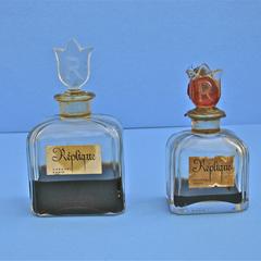 "Réplique" perfume bottles