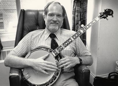 Stephen Butts with banjo