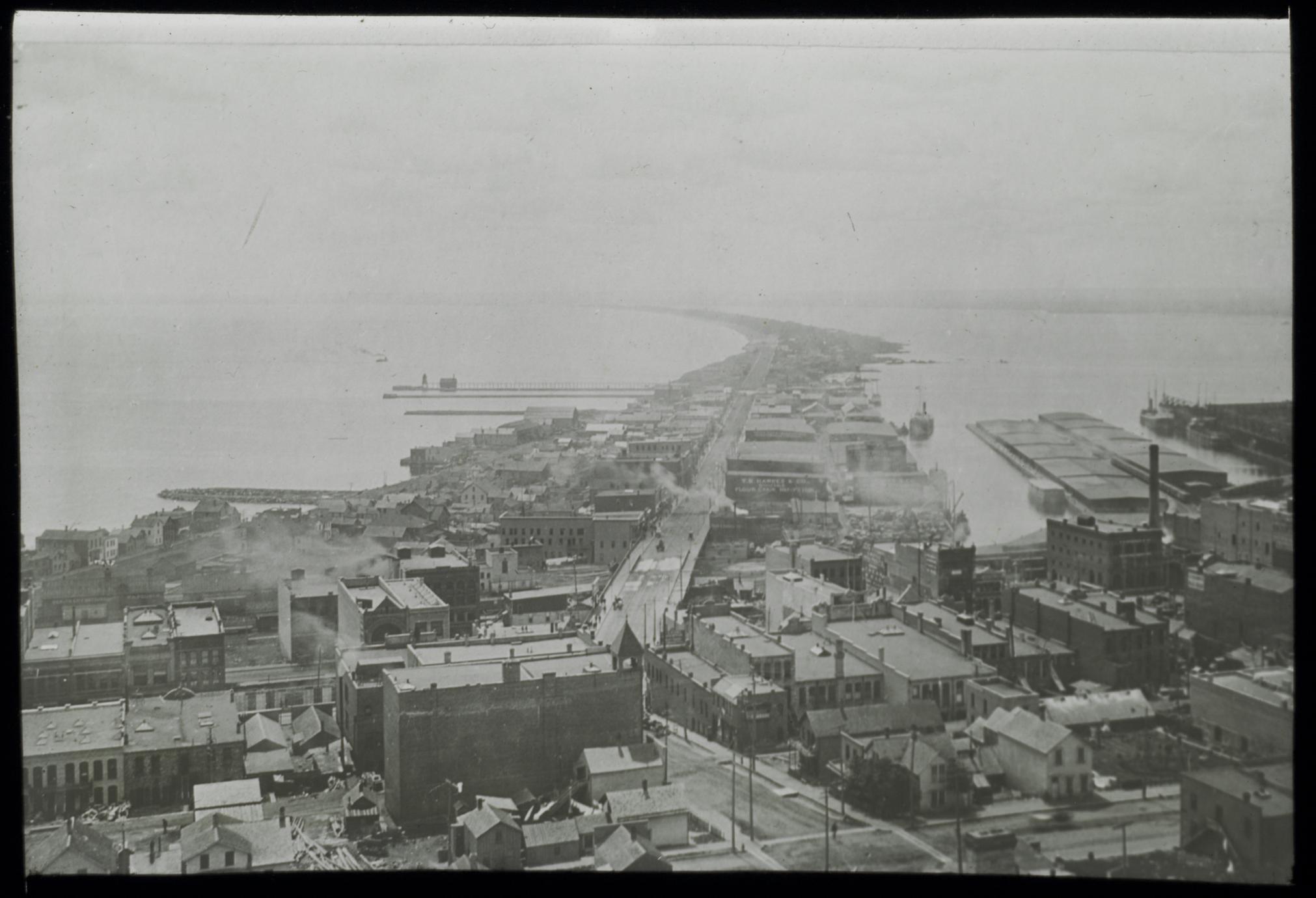 ‎Duluth Harbor Entrance from Hillside UWDC UWMadison Libraries