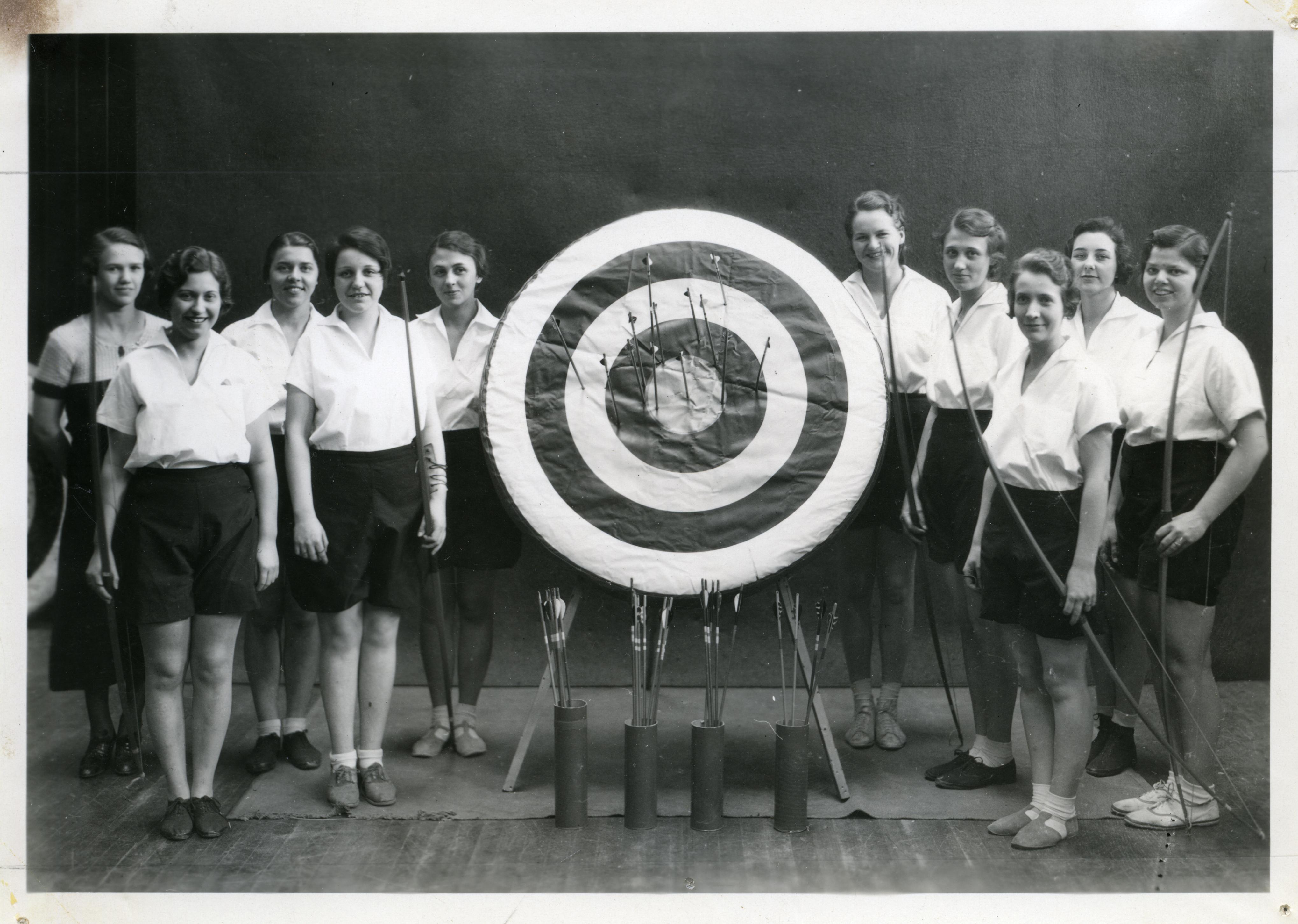 ‎Women's Athletic Association Indoor InterClass Archery Contest