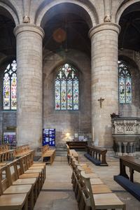 Tewkesbury Abbey nave arcade level